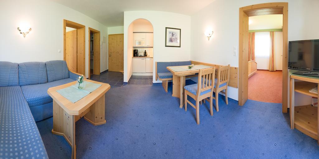 Appartementhaus Pinnisblick Neustift im Stubaital Eksteriør billede